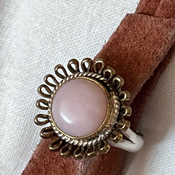 ✨Sterling Daisy Ring Opal Gold Flower Summer Vintage 925  7.5 Ring India - Picture 1 of 4